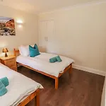 Old Riggs Paddock 펜션 펜리스